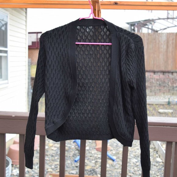 Sweaters - 【SOLD】Summer Knitted Stretchy Cardigans for Women White/Black, one Size